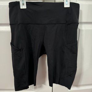 Lululemon Wonder Under 8 inch biker shorts